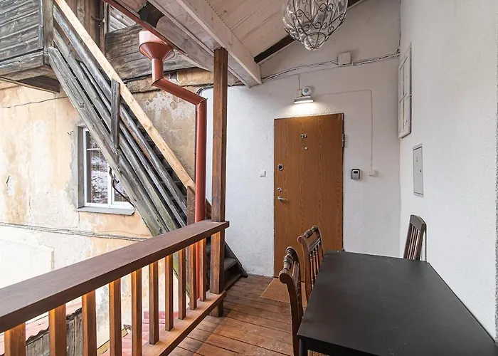 Stylish & Comfortable 1-bedroom In Old Town By Urban Rent *