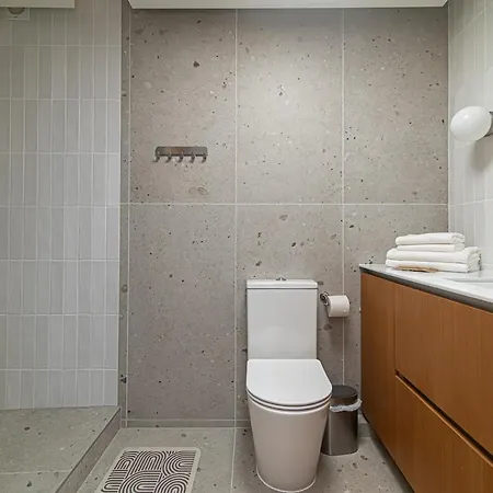 Stylish & Comfortable 1-bedroom In Old Town By Urban Rent *